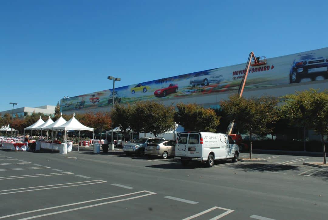 Toyota in2 Construction fence screen created by Platon Graphics for The Annenberg Space in Beverly Hills