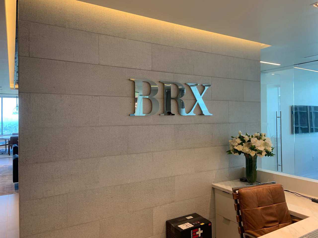 BRX 2 a sign that reads brx on the side of a wall.